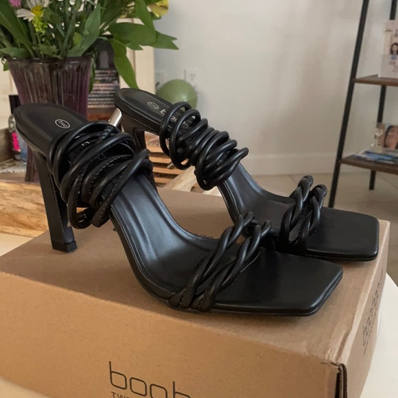 Braided Strappy Heels - Picture 1 of 5